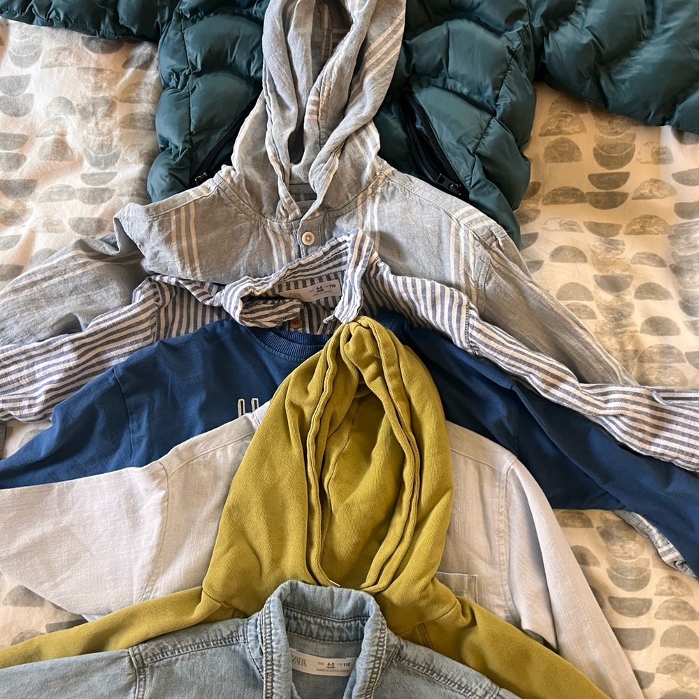 Lot of Boys Zara clothing fall/winter size 4-5 Back to School 7 pieces